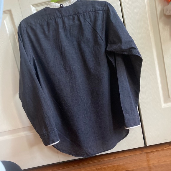 Ines de la Fressange Paris UNIQLO Collaboration Button-Up Long Sleeve Shirt - Picture 5 of 9